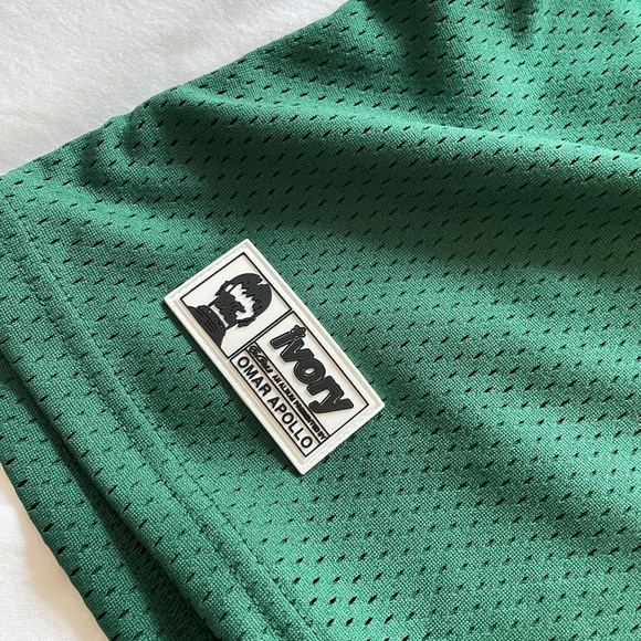 Omar Apollo Ivory shorts size M - Picture 5 of 5